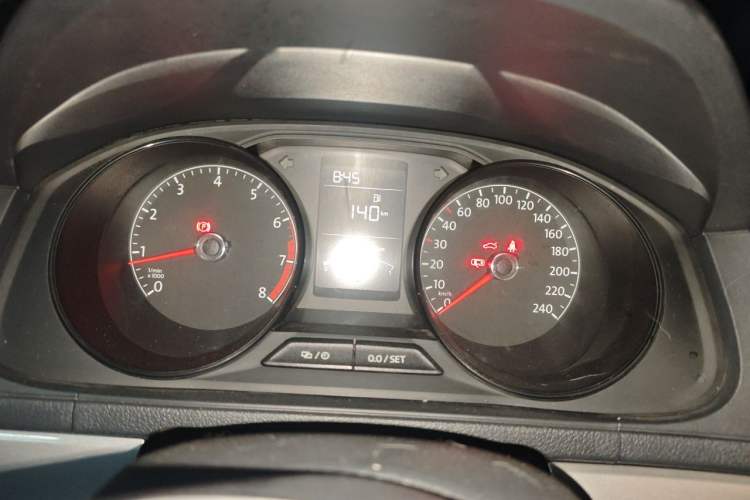 Used Volkswagen Lavida 2015 1.6L Manual Fashion Edition Instrument Cluster