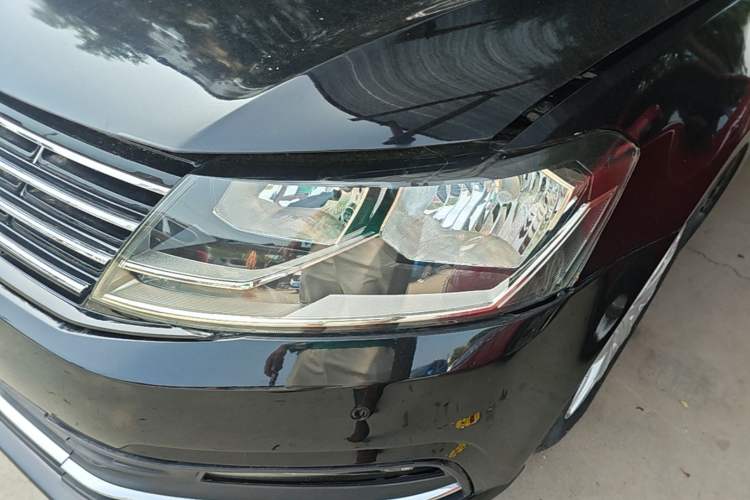 Used Volkswagen Lavida 2015 1.6L Automatic Comfort Edition Left Front Headlight