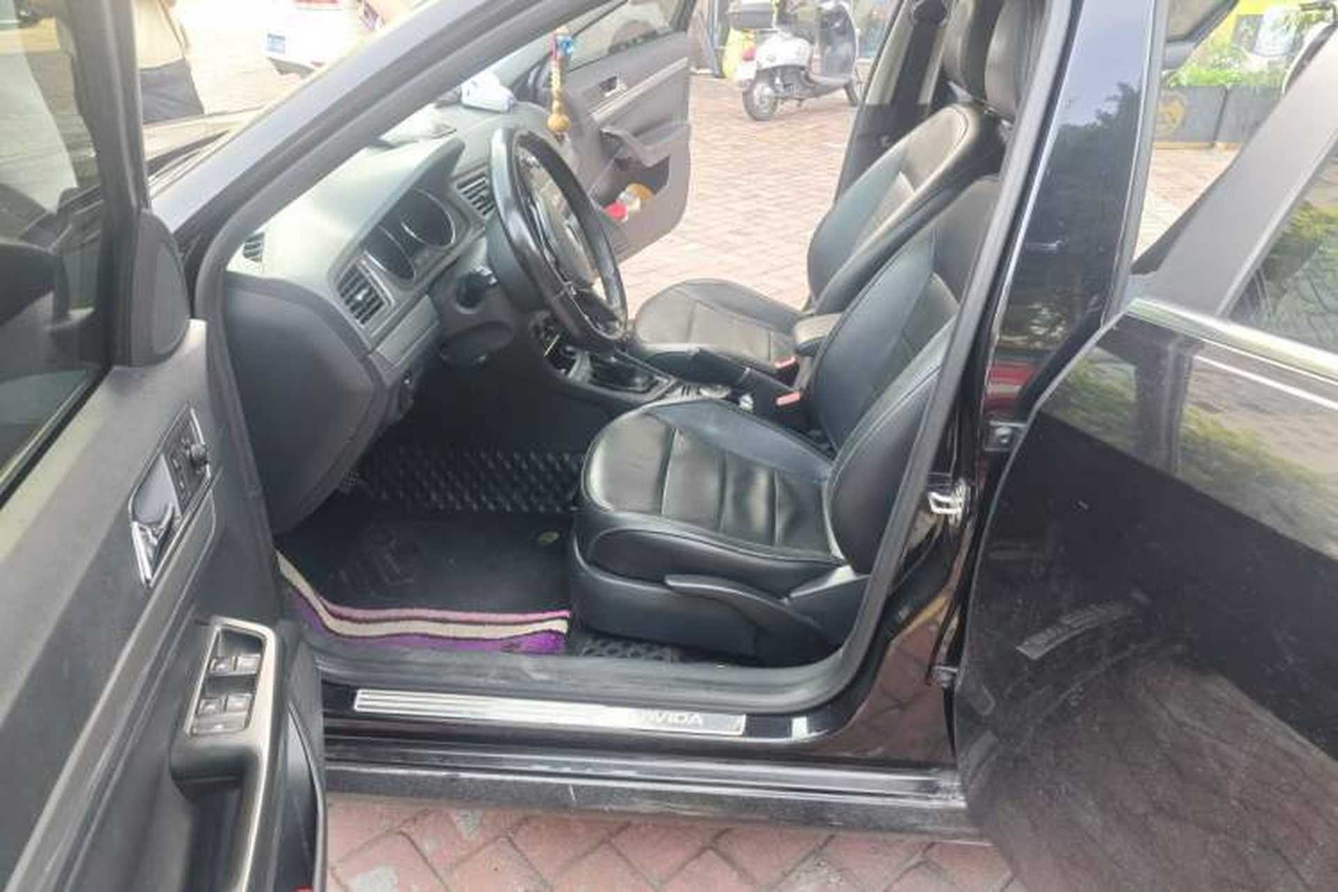 Used Volkswagen Lavida 2015 1.6L Automatic Comfort Edition Left Front Seat