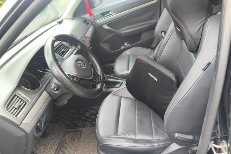 Used Volkswagen Lavida 2015 1.6L Automatic Comfort Edition Left Front Seat