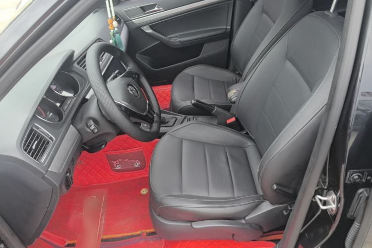 Used Volkswagen Lavida 2015 1.6L Automatic Comfort Edition Left Front Seat