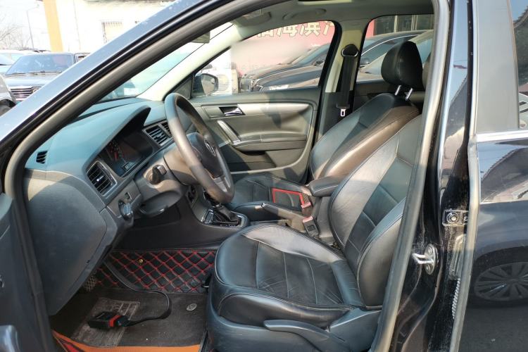 Used Volkswagen Lavida 2015 1.6L Automatic Comfort Edition Left Front Seat