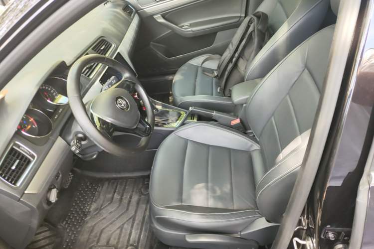 Used Volkswagen Lavida 2015 1.6L Automatic Comfort Edition Left Front Seat