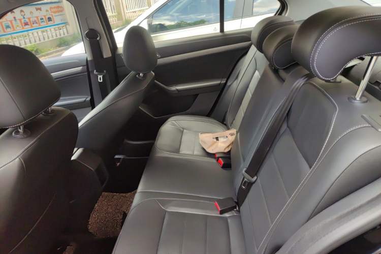 Used Volkswagen Lavida 2015 1.6L Automatic Comfort Edition Left Rear Seat