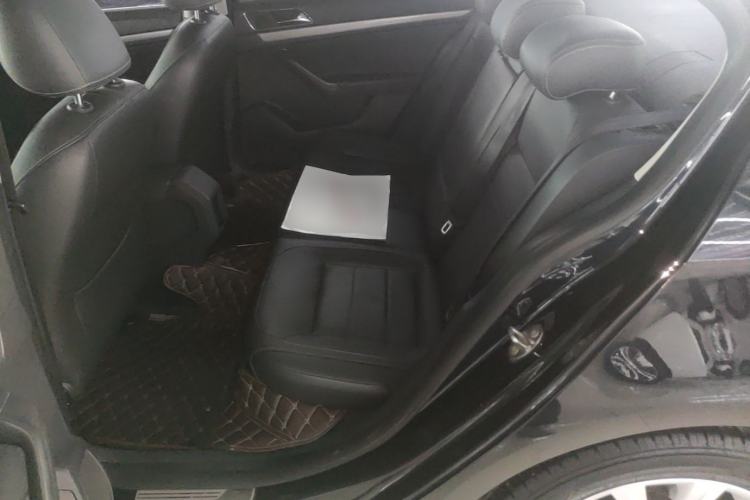 Used Volkswagen Lavida 2015 1.6L Automatic Comfort Edition Left Rear Seat