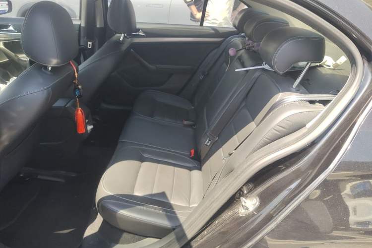 Used Volkswagen Lavida 2015 1.6L Automatic Comfort Edition Left Rear Seat