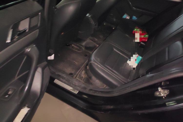 Used Volkswagen Lavida 2015 1.6L Automatic Comfort Edition Left Rear Seat