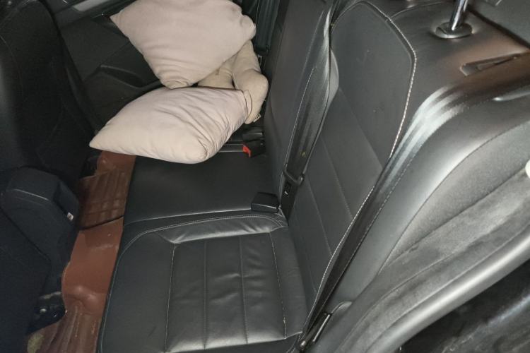 Used Volkswagen Lavida 2015 230TSI DSG Comfort Edition Left Rear Seat