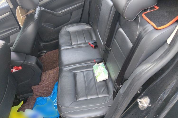 Used Volkswagen Lavida 2015 1.6L Manual Comfort Edition Left Rear Seat