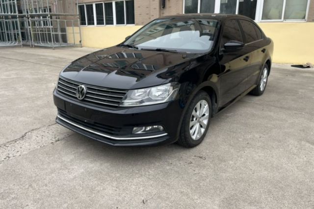 Ojetý Volkswagen Lavida 2015 1.6L Automatic Comfort Edition