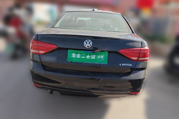 Used Volkswagen Lavida 2015 1.6L Manual Fashion Edition Rear