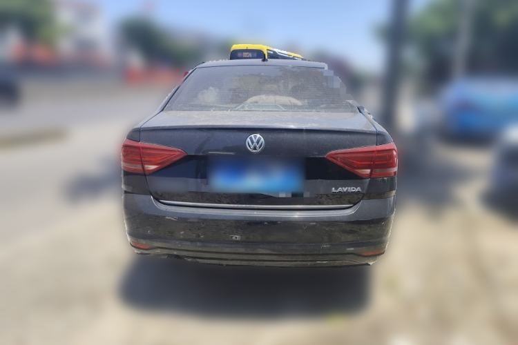 Used Volkswagen Lavida 2015 1.6L Manual Comfort Edition Rear