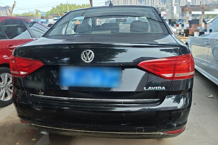 Used Volkswagen Lavida 2015 1.6L Automatic Comfort Edition Rear