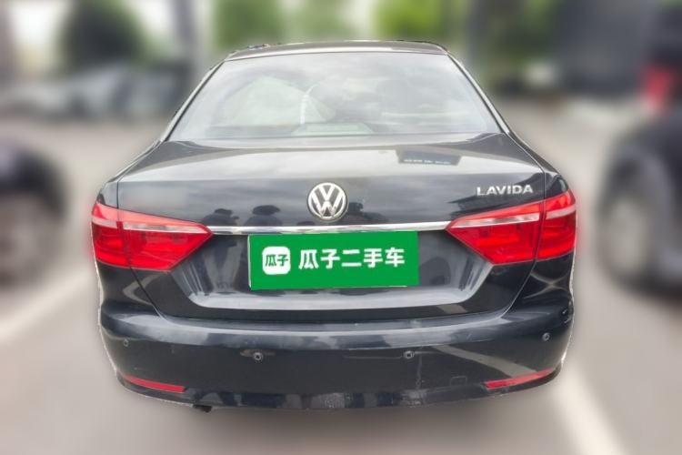 Used Volkswagen Lavida 2015 1.6L Manual Fashion Edition Rear