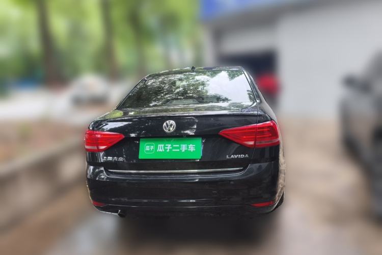 Used Volkswagen Lavida 2015 1.6L Manual Comfort Edition Rear