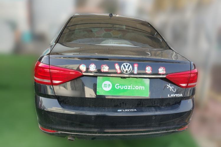 Used Volkswagen Lavida 2015 1.6L Manual Fashion Edition Rear