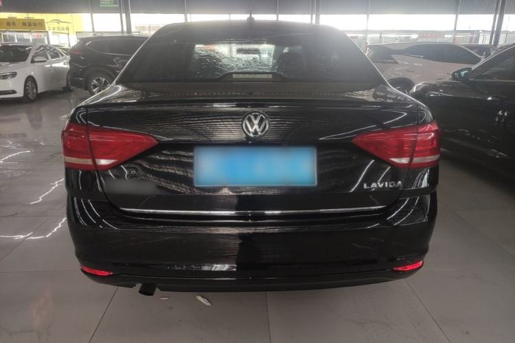 Used Volkswagen Lavida 2015 1.6L Automatic Comfort Edition Rear