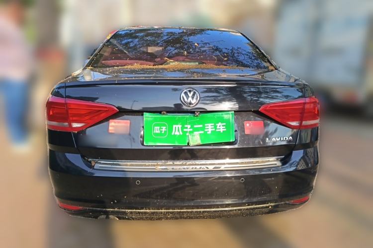 Used Volkswagen Lavida 2015 1.6L Manual Comfort Edition Rear