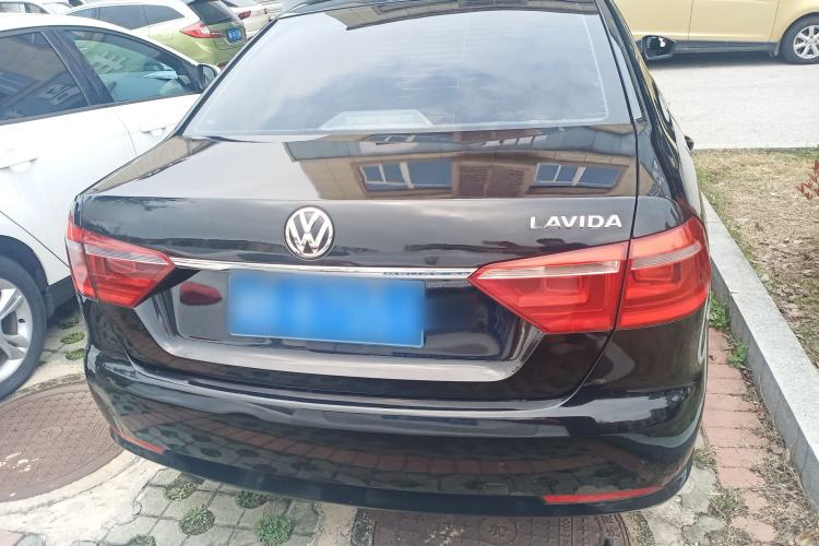 Used Volkswagen Lavida 2015 1.6L Automatic Fashion Edition Rear