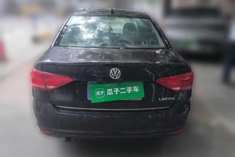 Used Volkswagen Lavida 2015 1.6L Manual Fashion Edition Rear