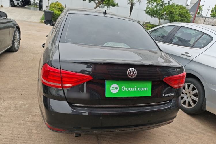Used Volkswagen Lavida 2015 1.6L Automatic Fashion Edition Rear