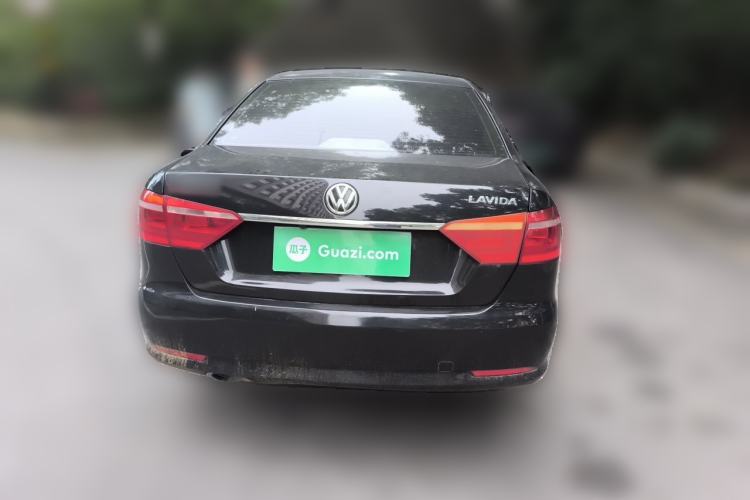 Used Volkswagen Lavida 2015 1.6L Automatic Fashion Edition Rear
