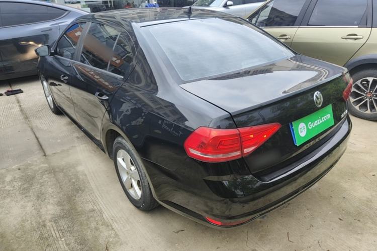 Used Volkswagen Lavida 2015 1.6L Manual Fashion Edition Rear Left 45 Deg