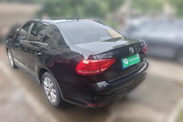 Used Volkswagen Lavida 2015 1.6L Manual Comfort Edition Rear Left 45 Deg
