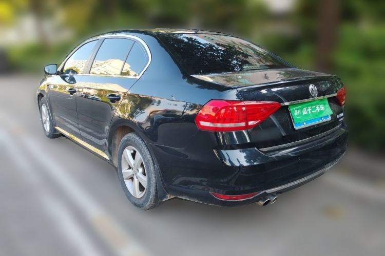 Used Volkswagen Lavida 2015 1.6L Manual Fashion Edition Rear Left 45 Deg