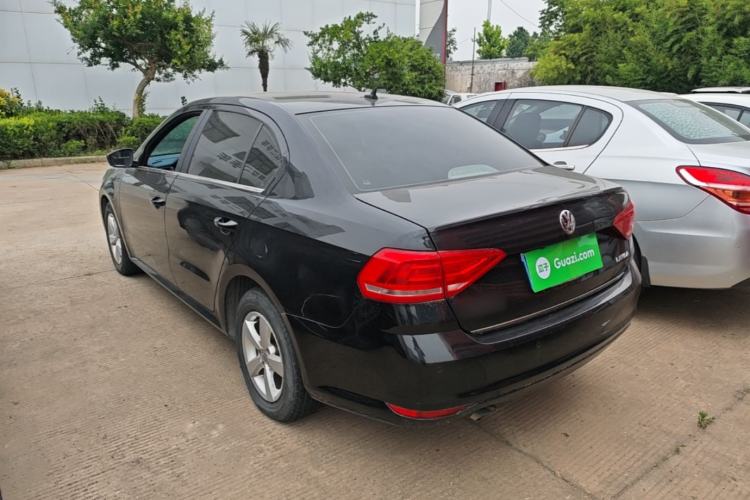 Used Volkswagen Lavida 2015 1.6L Automatic Fashion Edition Rear Left 45 Deg