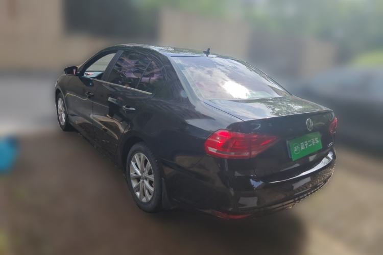 Used Volkswagen Lavida 2015 1.6L Manual Comfort Edition Rear Left 45 Deg