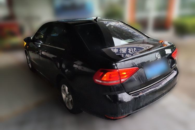 Used Volkswagen Lavida 2015 1.6L Manual Fashion Edition Rear Left 45 Deg