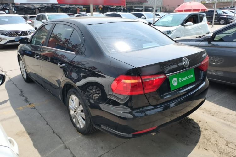Used Volkswagen Lavida 2015 1.6L Automatic Comfort Edition Rear Left 45 Deg