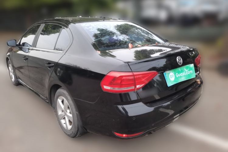 Used Volkswagen Lavida 2015 1.6L Manual Fashion Edition Rear Left 45 Deg