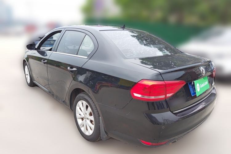Used Volkswagen Lavida 2015 1.6L Manual Comfort Edition Rear Left 45 Deg