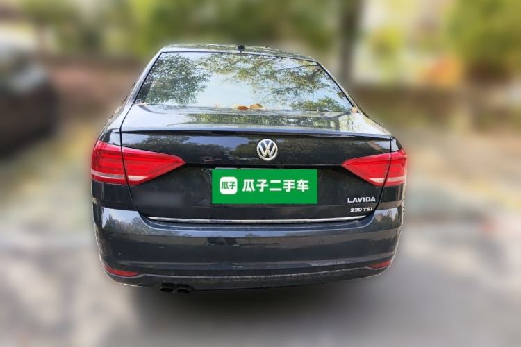 Used Volkswagen Lavida 2015 230TSI DSG Comfort Edition Rear