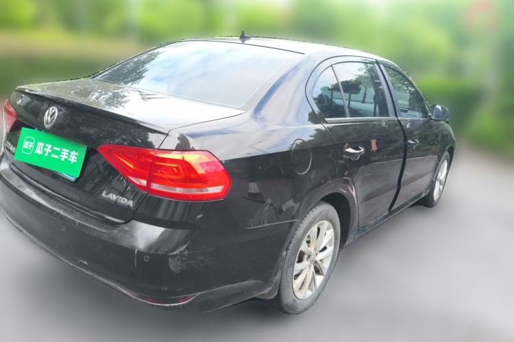 Used Volkswagen Lavida 2015 1.6L Automatic Comfort Edition Rear Right 45 Deg