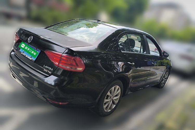 Used Volkswagen Lavida 2015 230TSI DSG Comfort Edition Rear Right 45 Deg