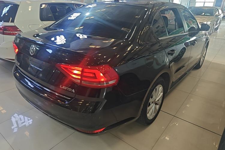 Used Volkswagen Lavida 2015 1.6L Automatic Comfort Edition Rear Right 45 Deg