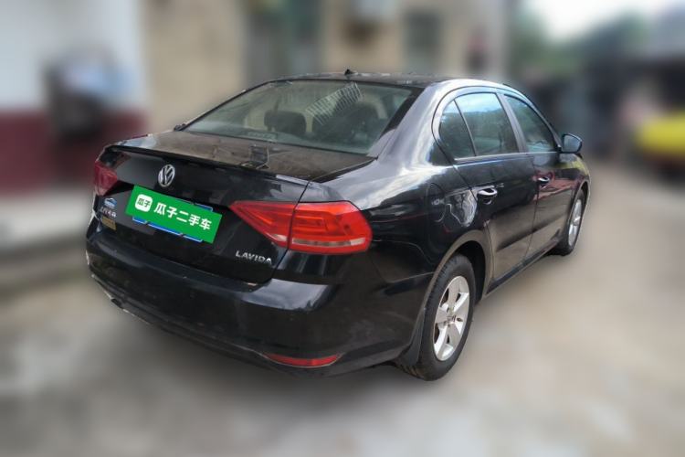 Used Volkswagen Lavida 2015 1.6L Manual Fashion Edition Rear Right 45 Deg