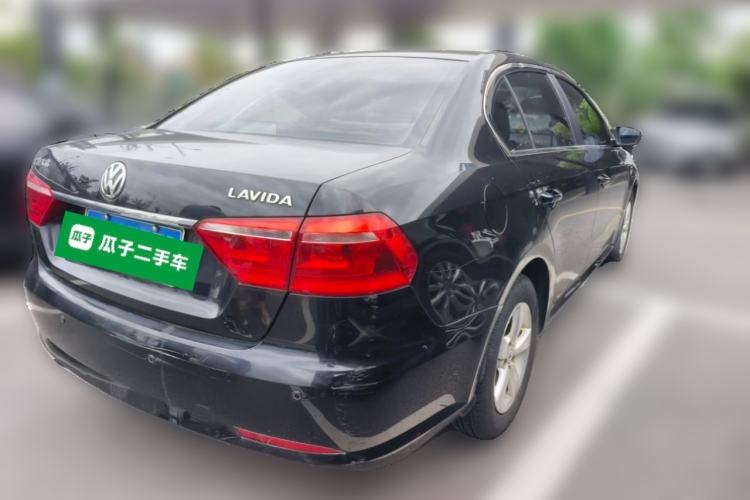 Used Volkswagen Lavida 2015 1.6L Manual Fashion Edition Rear Right 45 Deg