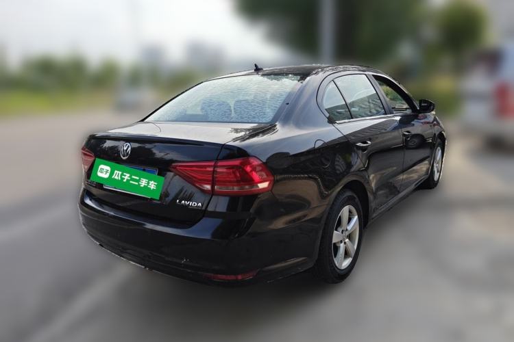 Used Volkswagen Lavida 2015 1.6L Manual Fashion Edition Rear Right 45 Deg