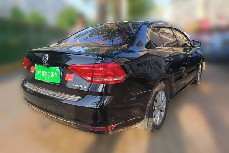Used Volkswagen Lavida 2015 1.6L Manual Comfort Edition Rear Right 45 Deg