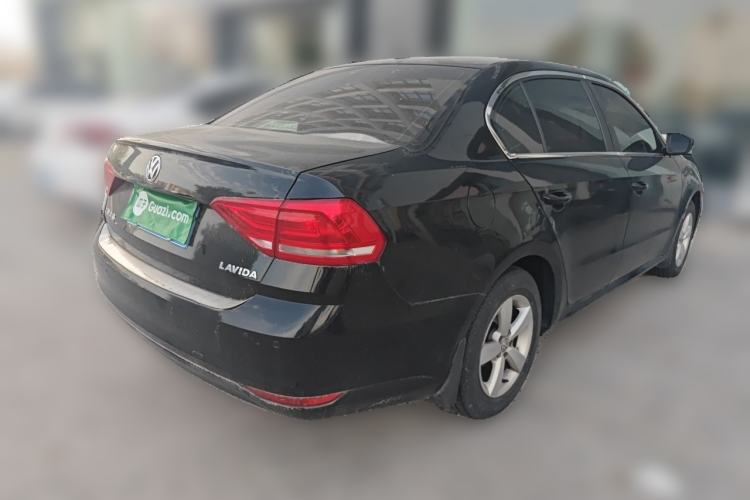 Used Volkswagen Lavida 2015 1.6L Automatic Fashion Edition Rear Right 45 Deg