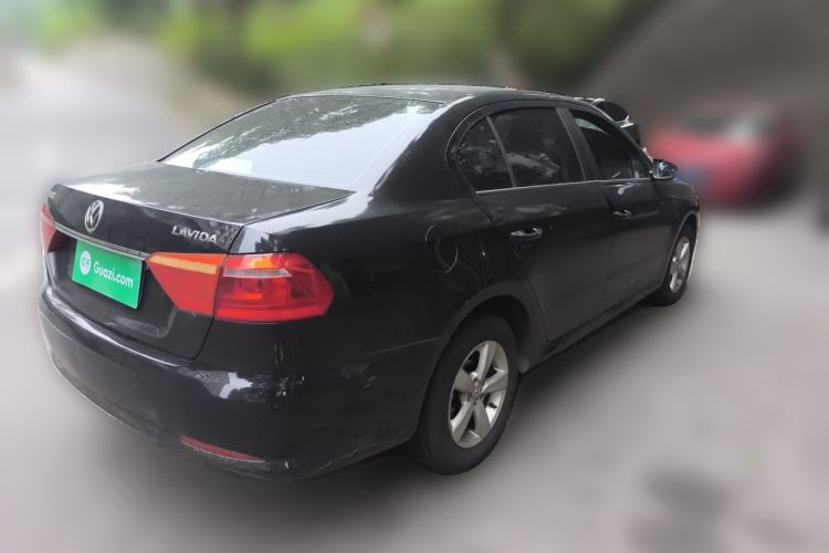 Used Volkswagen Lavida 2015 1.6L Automatic Fashion Edition Rear Right 45 Deg