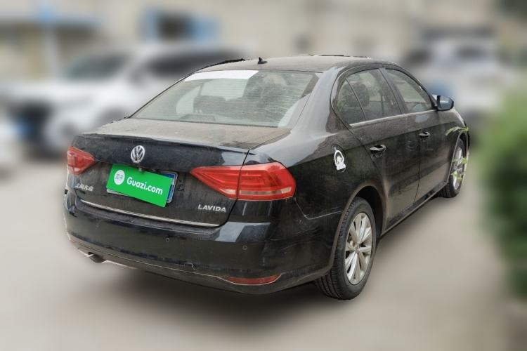 Used Volkswagen Lavida 2015 1.6L Automatic Comfort Edition Rear Right 45 Deg