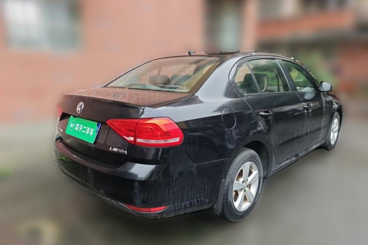 Used Volkswagen Lavida 2015 1.6L Manual Fashion Edition Rear Right 45 Deg