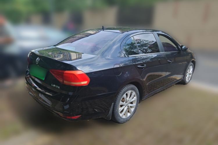 Used Volkswagen Lavida 2015 1.6L Manual Comfort Edition Rear Right 45 Deg