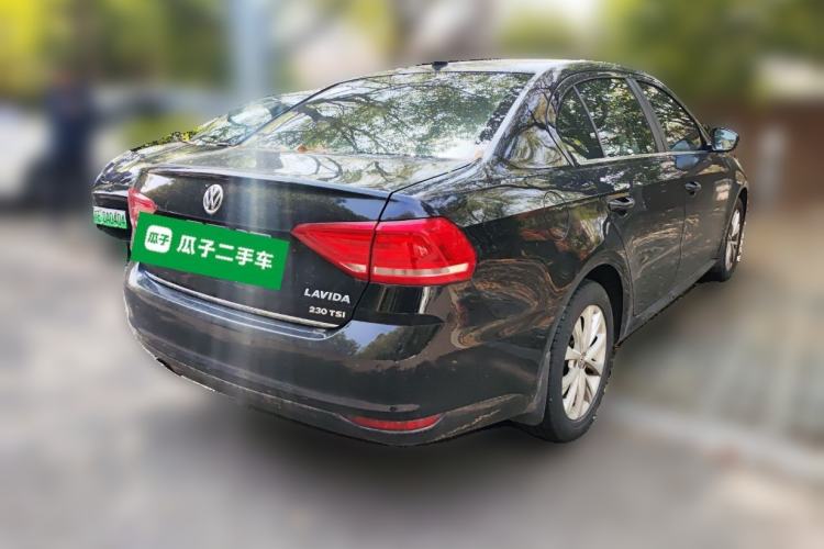 Used Volkswagen Lavida 2015 230TSI DSG Comfort Edition Rear Right 45 Deg