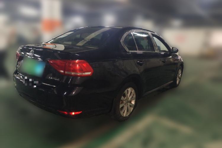 Used Volkswagen Lavida 2015 1.6L Automatic Comfort Edition Rear Right 45 Deg